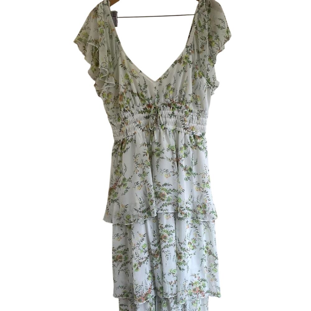 Chelsea28 Tiered maxi dress in ivory green Victoria floral size L